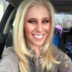 Meet your Posher, Candice